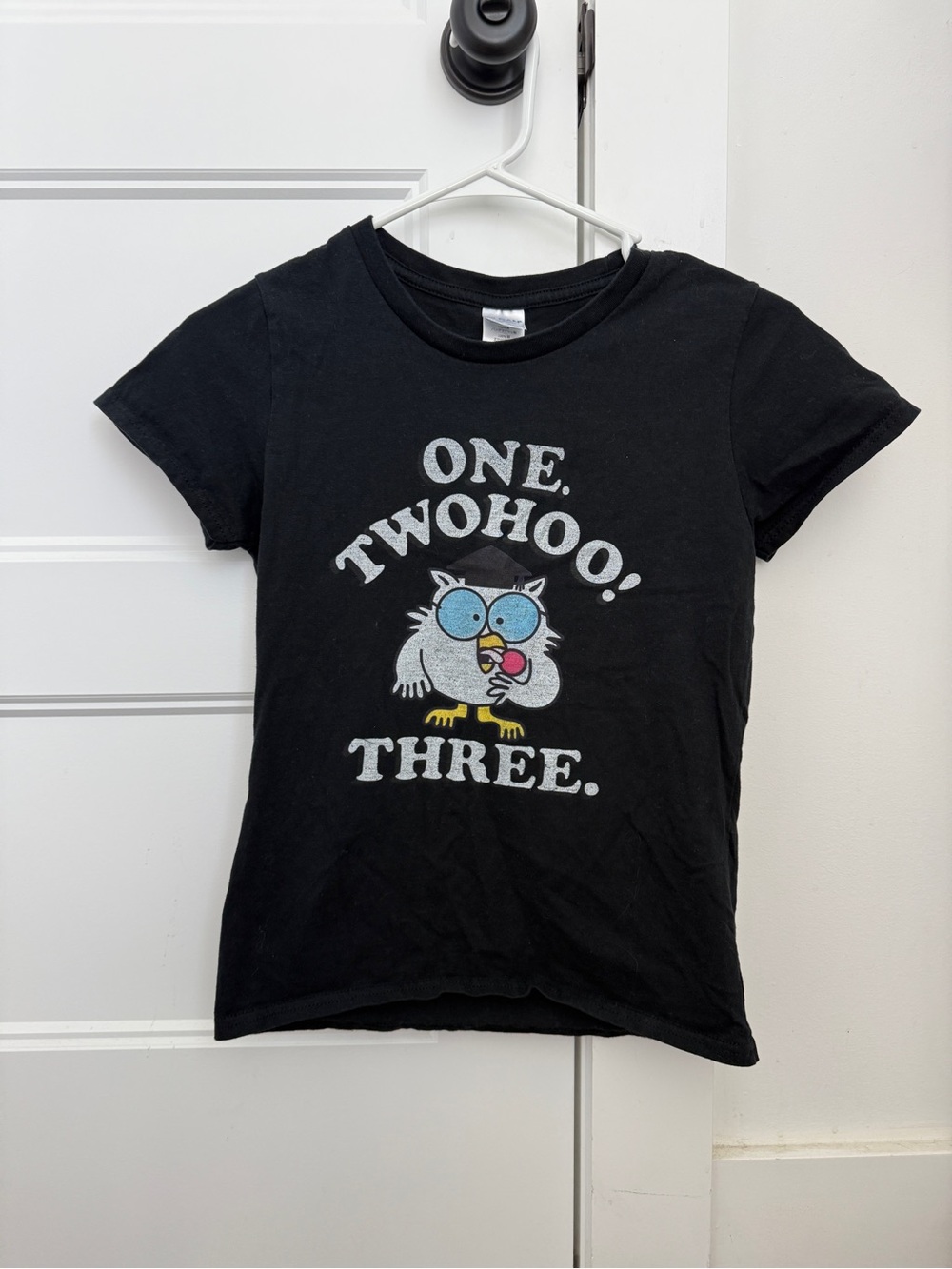 Retro Black Graphic Tee with Owl Countdown